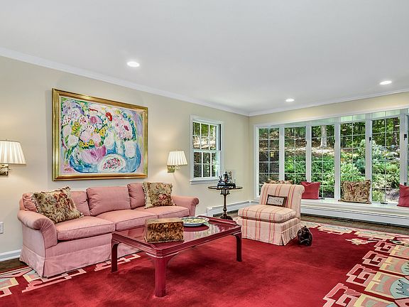 112 Lawrence Hill Road