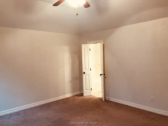 3905 Tournay Ln — Photo 21