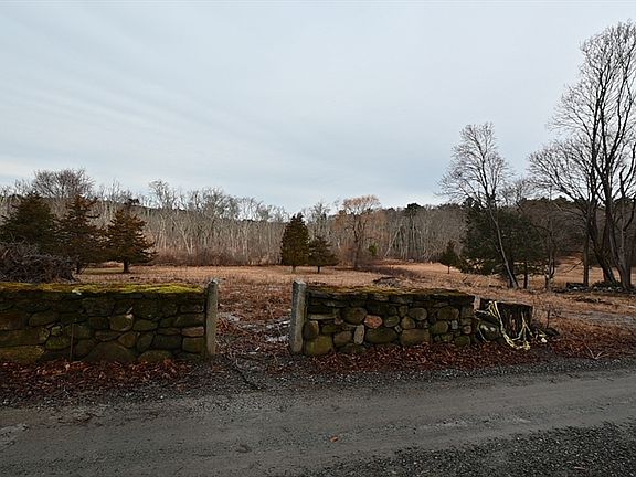 4th image of 333 Cartwright Rd