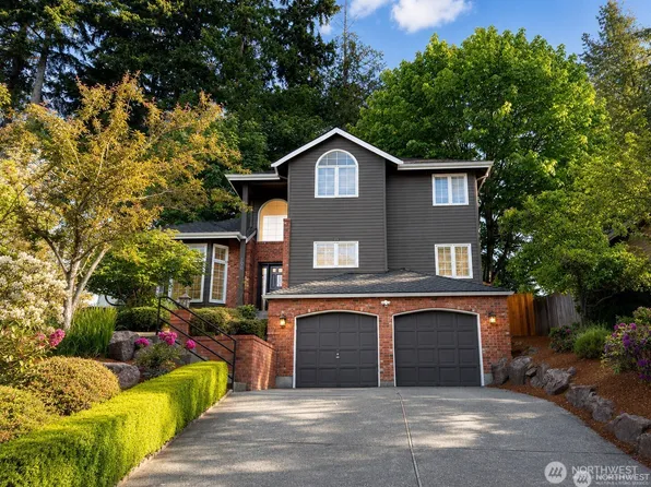 1010 106th Avenue SE, Bellevue, WA 98004