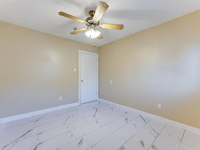 11923 Loveland Pass Dr — Photo 5