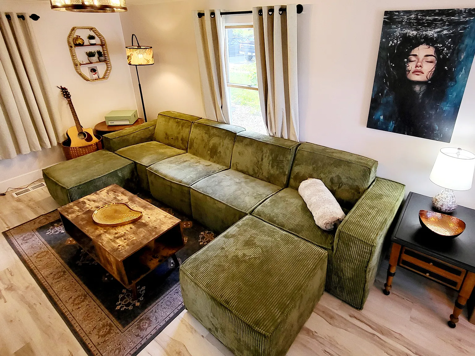 2 bed, 1.5 bath, 798 sqft, $2,500 — Photo 2