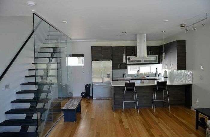 Kitchen/Dinning Area