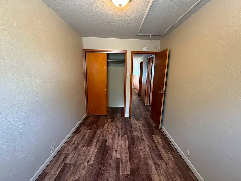 1701 Broadway St Hannibal — Photo 24