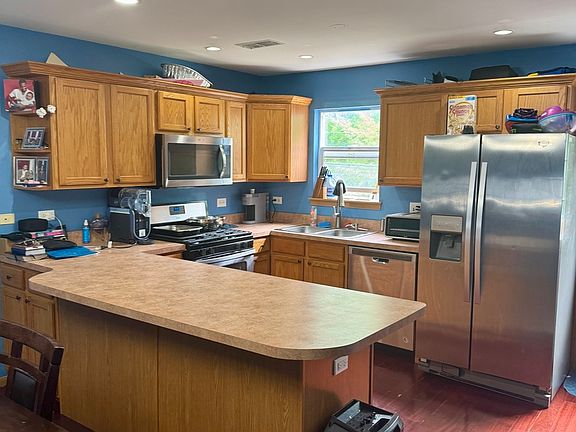 2nd image of 12321 Meadow Ln Unit 1