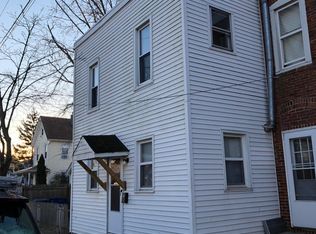 111 Paine St, Riverside, NJ 08075