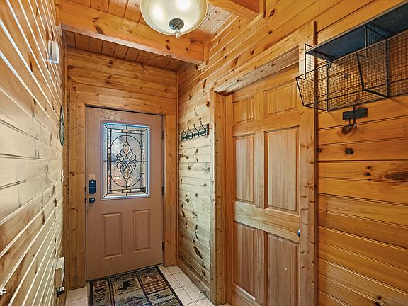 2nd image of 753 Glory Ridge Way