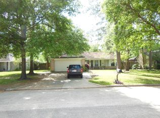2218 Rolling Glen Dr, Spring, TX 77373