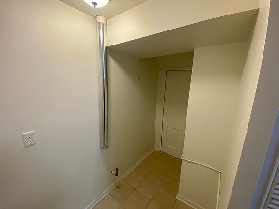 5th image of 2356 Carnation Dr #0