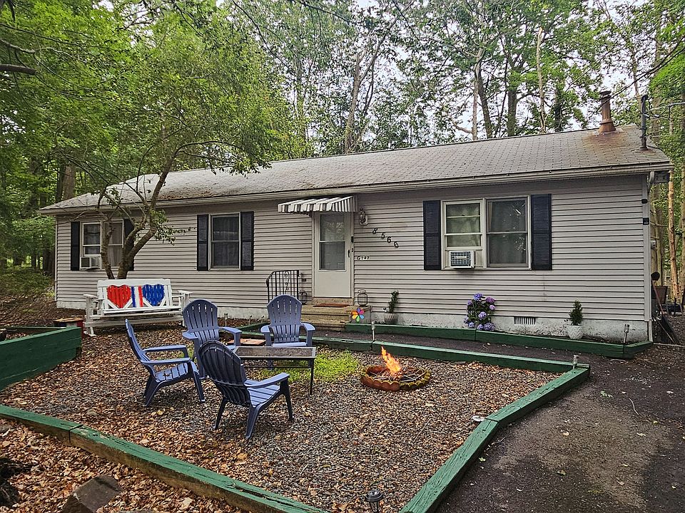 1st image of 8566 Hillcrest Dr
