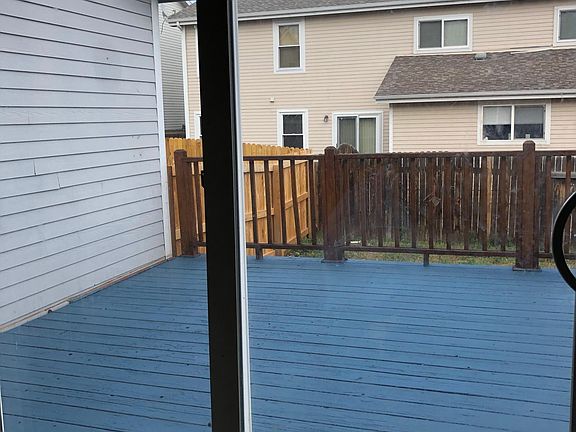 5th image of 10984 York St