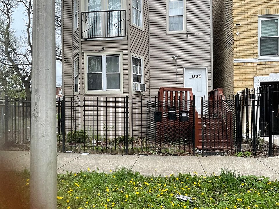 1st image of 1322 S Karlov Ave