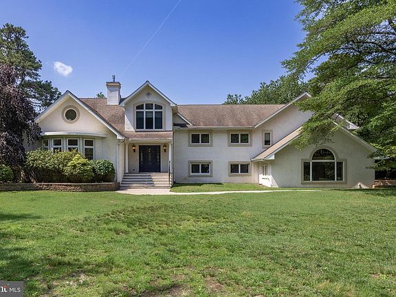 4th image of 162 Tuckerton Rd