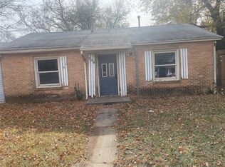 206 E Harmon Dr, Midwest City, OK 73110