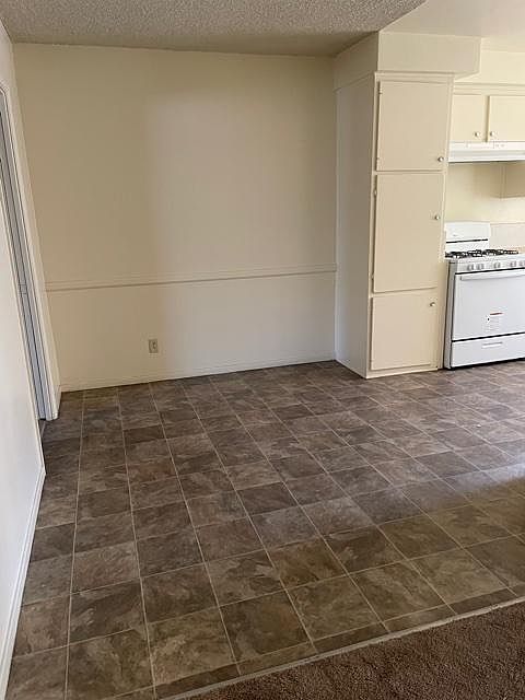 1st image of 1600 S Baldwin Ave #15
