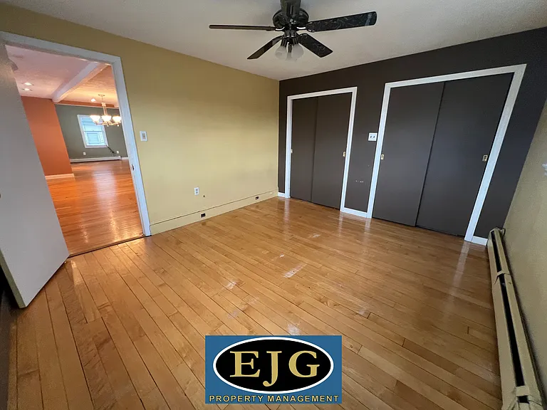 163 Pleasant St #2 — Photo 21