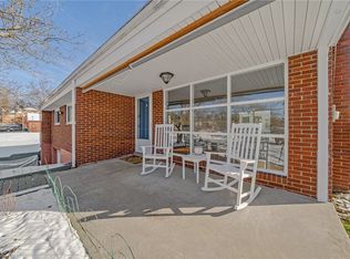 201 Indian Dr, Pittsburgh, PA 15238