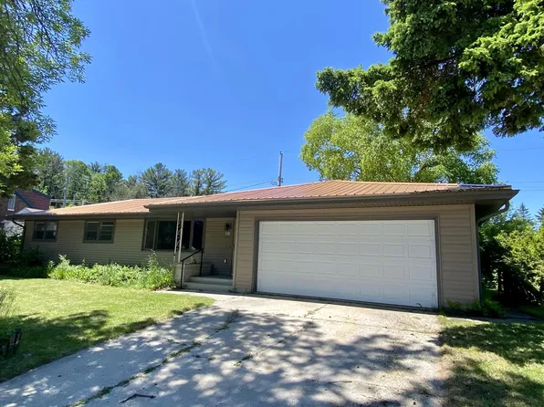 3018 North 26th STREET, Sheboygan, WI 53083