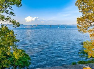 2516 Lyon Dr, Annapolis, MD 21403
