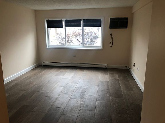 2nd image of 1201 E Long Valley Dr APT 1A