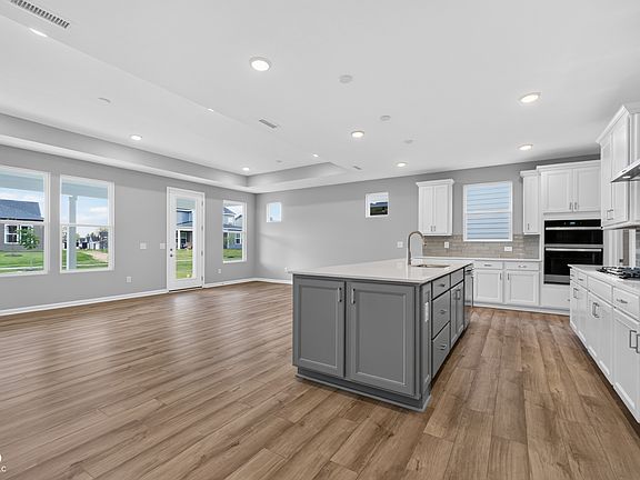 5th image of 3219 Beautyberry Way