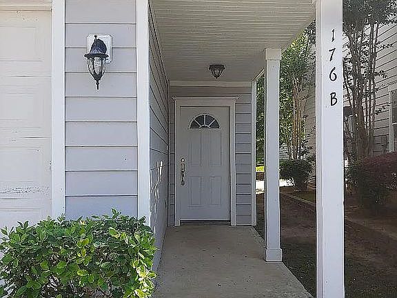 2nd image of 176B Binnacle Ct