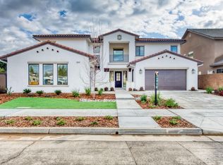 604 W Kenosha Ave, Clovis, CA 93619