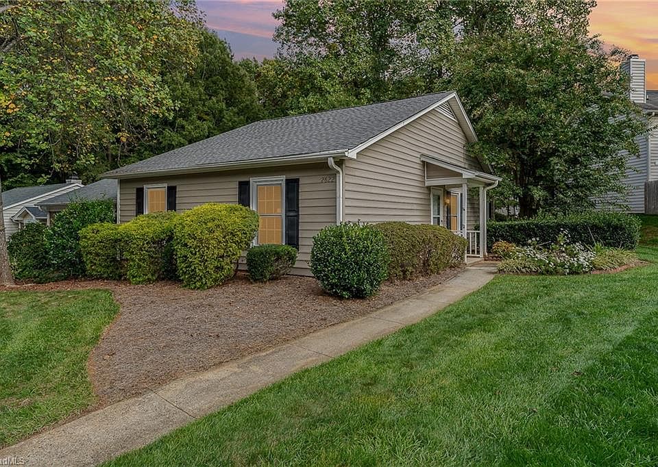 1st image of 2622 Cottage Pl