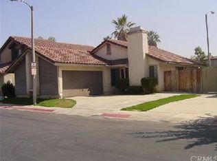 2364 Fan Palm Dr, Corona, CA 92879