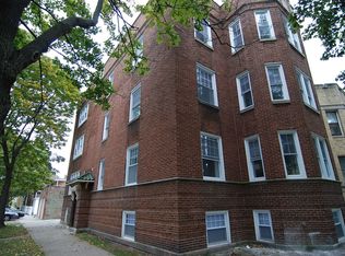 2453 W Arthur Ave, Chicago, IL 60645
