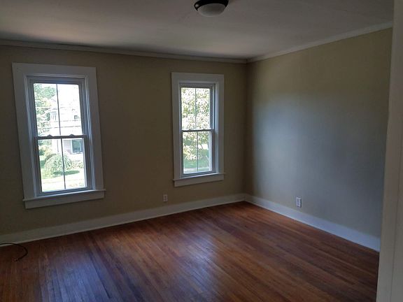4th image of 85 River St
