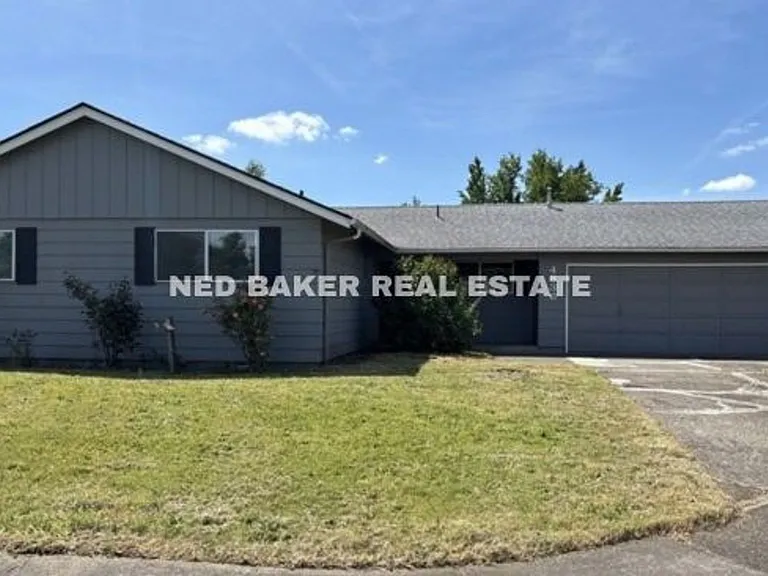 4836 Tanglewood Ct SE — Photo 1