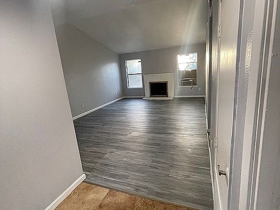 3rd image of 6507 Lorraine Ave