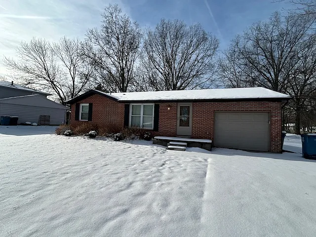2396 Trentwood Dr SE — Photo 1