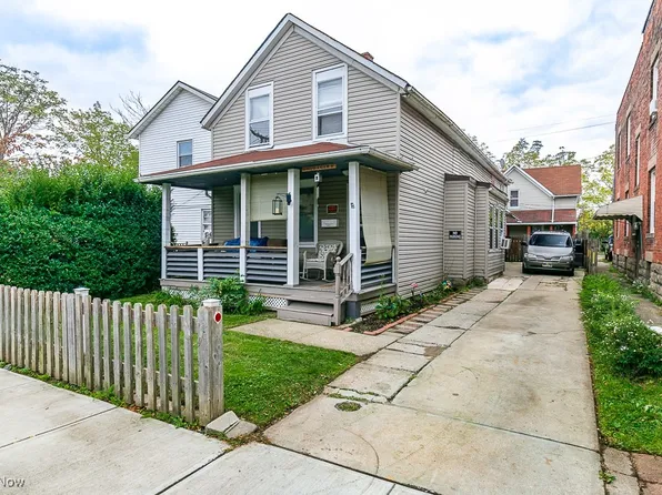 7945 Lorain Ave, Cleveland, OH 44102