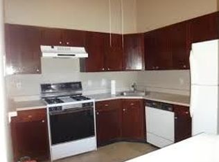 16 Crabapple Ln #198, Franklin Park, NJ 08823
