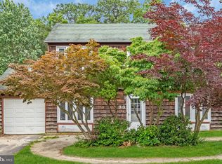 33 Windward Dr, Barnegat, NJ 08005