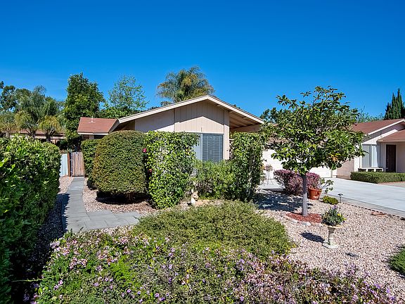 5th image of 1547 Highridge Dr