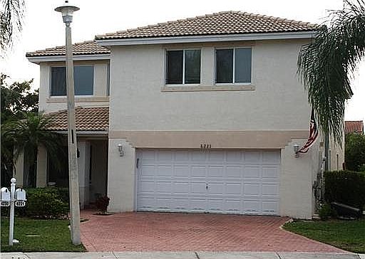 5th image of 6221 NW 41st Way