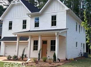 3546 Sandy Woods Ln, Stone Mountain, GA