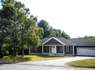 925 Piper Rd, West Springfield, MA 01089