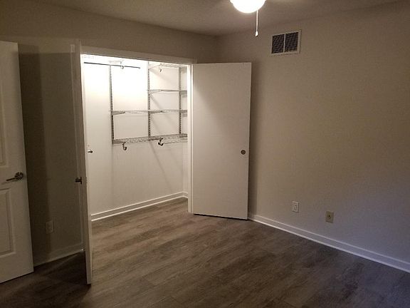 Bedroom #1
