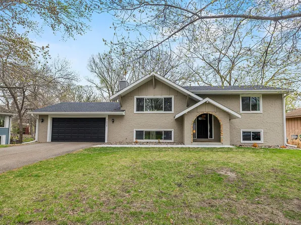 7808 Niagara Ln N, Maple Grove, MN 55311