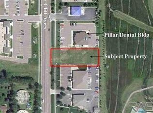 5124 S Cliff Ave, Sioux Falls, SD 57108