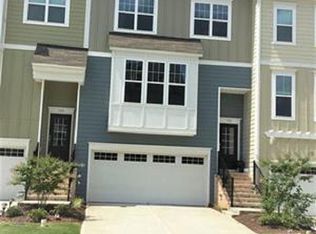 725 Edgewater Ridge Ct, Apex, NC 27523