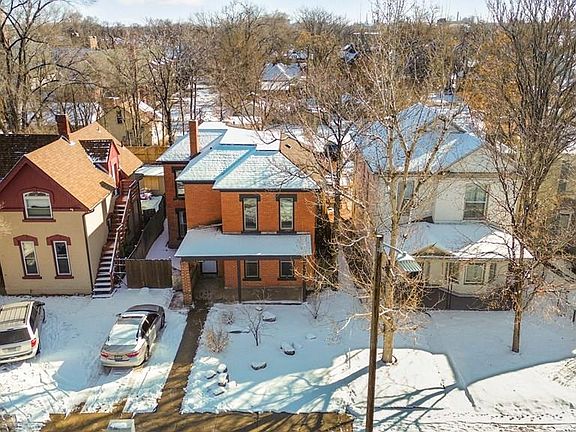 2nd image of 316 Broadway Ave