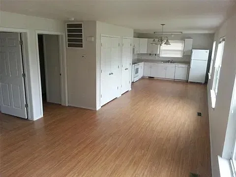 324 S Santa Fe Ave — Photo 4