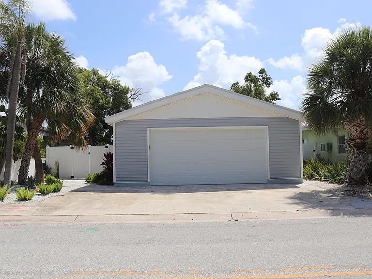 8635 Boca Ciega Dr — Photo 2