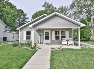320 S Wright St, Blanchester, OH 45107