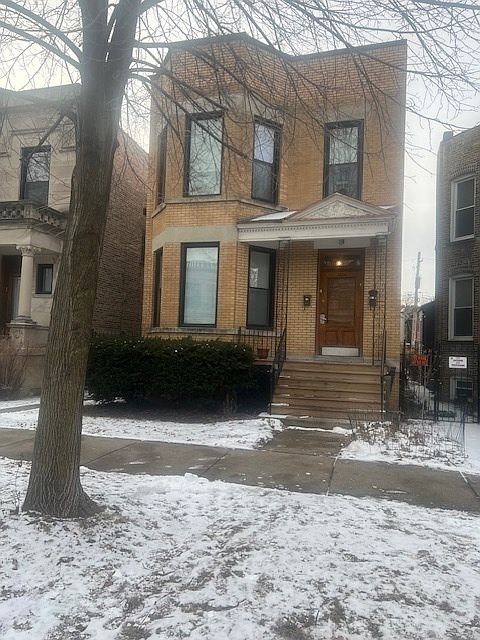 1st image of 2624 N Francisco Ave